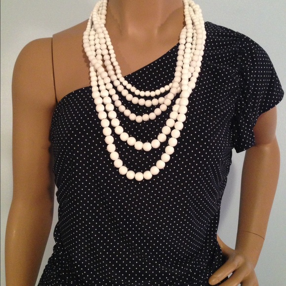 The Limited One Shoulder Top - Picture 2 of 4